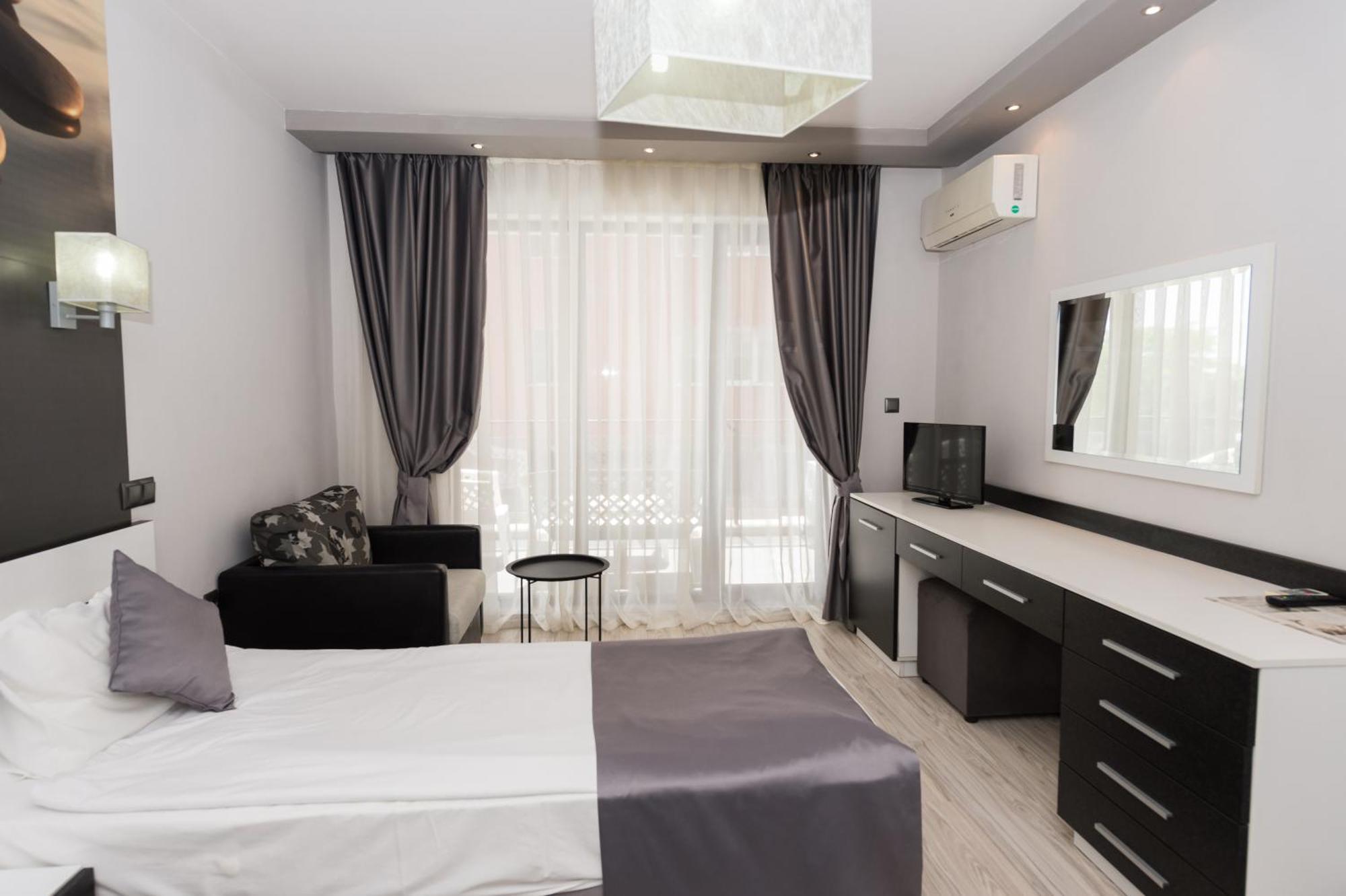 Polina Beach Sozopol Room photo